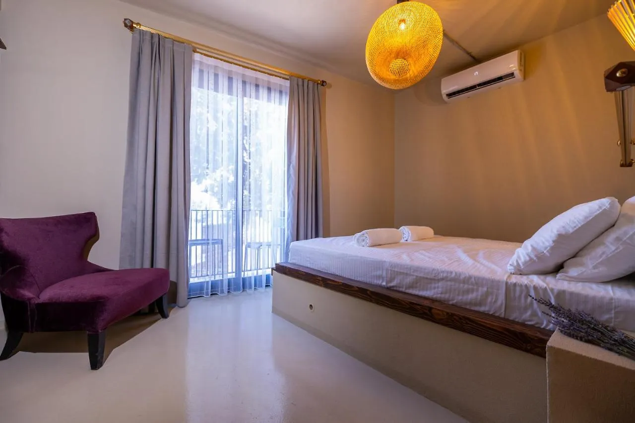 Void Hotel Урла